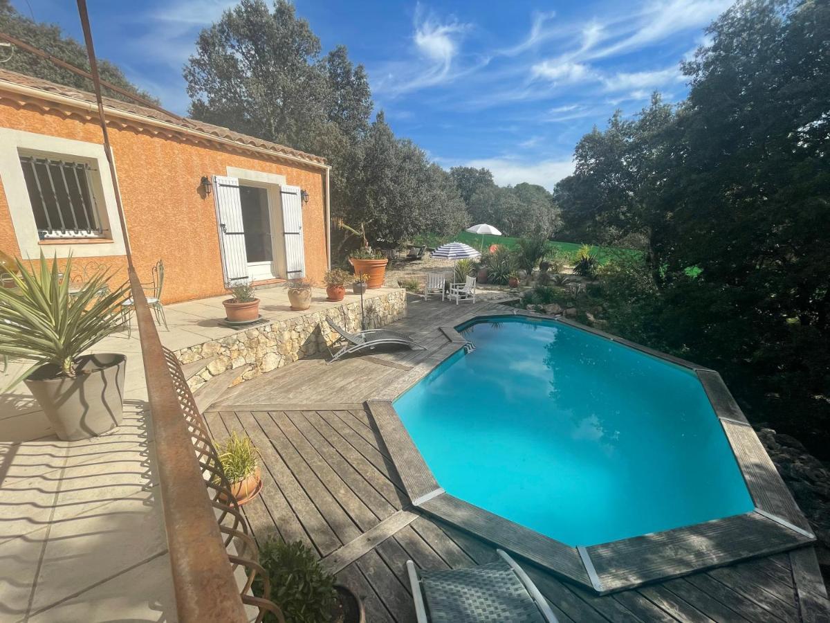 Le Calme De La Garrigue Bed & Breakfast Russan Ngoại thất bức ảnh